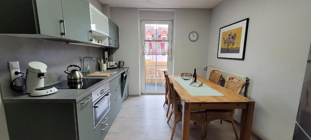 Charming Oldtown City Apartamento Worms Exterior foto